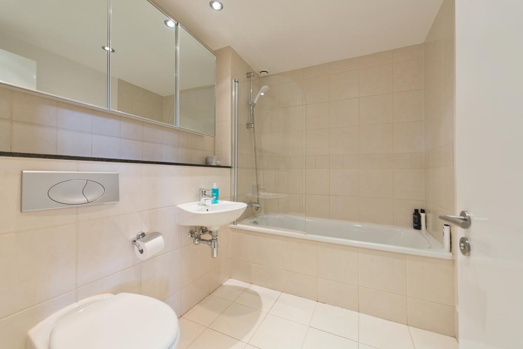 River Liffey Apartment Dublin Eksteriør billede